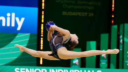 O nouă stea printre campionii R. Moldova! Emily Beznos a obținut premiul „Shooting Star” la Campionatul European de gimnastică ritmică