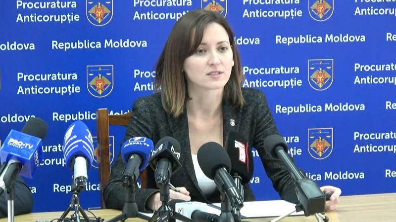 Dragalin: PA a efectuat zeci de percheziții la 12 persoane într-o anchetă comună dintre R. Moldova și Franța, cu asistența FBI. Patru persoane, reținute