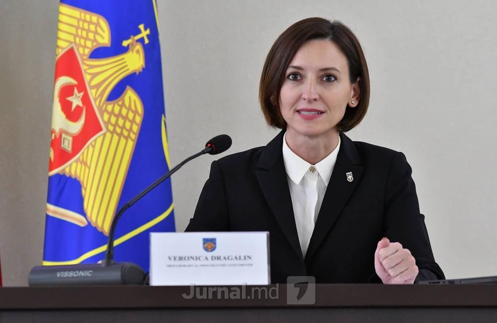 Dragalin: PA a efectuat zeci de percheziții la 12 persoane într-o anchetă comună dintre R. Moldova și Franța, cu asistența FBI. Patru persoane, reținute