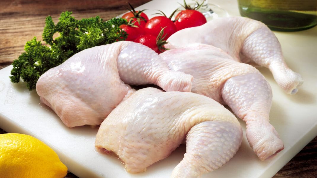 Prima fabrică din țară care poate exporta carne de pasăre proaspătă pe piețele din UE. Anunțul ANSA
