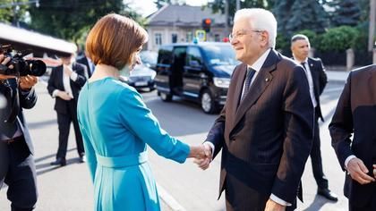 Benvenuto in Moldova, Presidente Mattarella!” Maia Sandu l-a întâmpinat pe președintele Italiei, la Chișinău