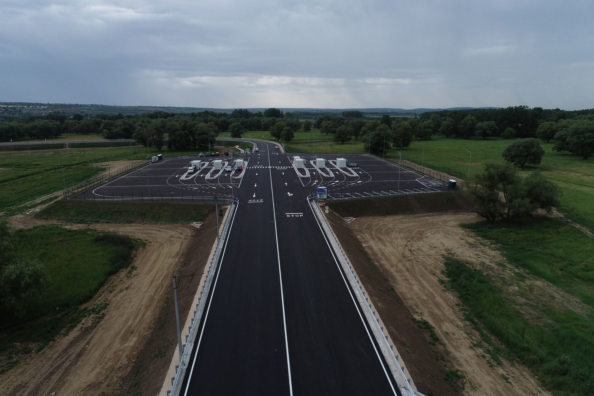 FOTO: Lucrările pentru amenajarea PTF Leova - Bumbăta au fost finalizate; Cum arată noul obiectiv de la Prut