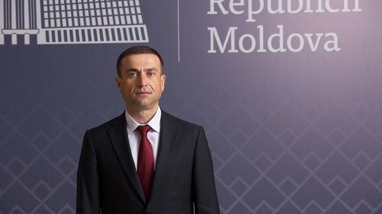 Igor Talmazan este propus la funcția de secretar general al Parlamentului
