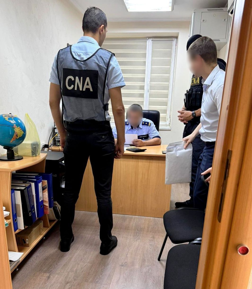 Percheziții la Biroul Vamal Nord. Descinderile au loc într-un dosar de corupție