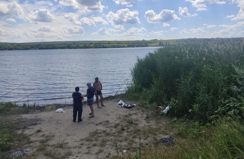 Un bărbat de 53 de ani s-a înecat într-un lac din raionul Ialoveni