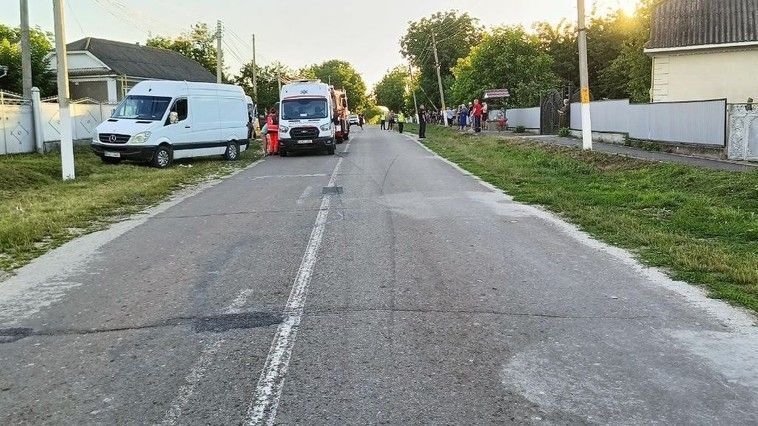 Grav accident la Briceni. Un bărbat de 40 de ani a decedat