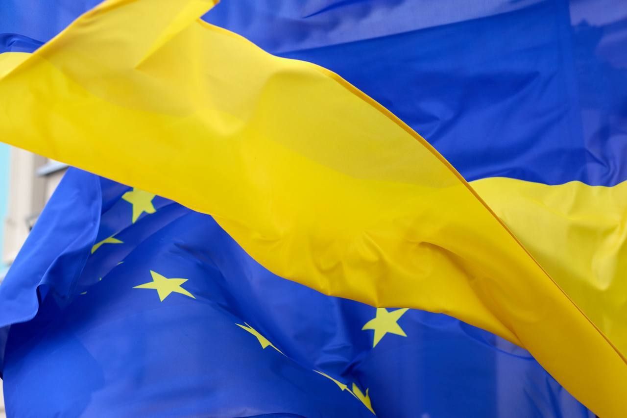 Ucraina a primit o tranșă de 4,2 miliarde de euro de la Uniunea Europeană: Cum vor fi cheltuiți banii