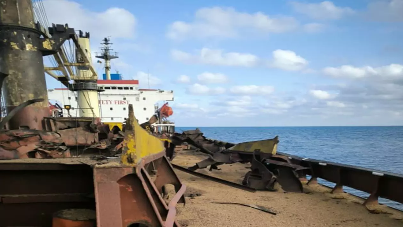 Navă cu cereale ucrainene, atacată de ruși în Marea Neagră, la peste 100 de kilometri de Sulina