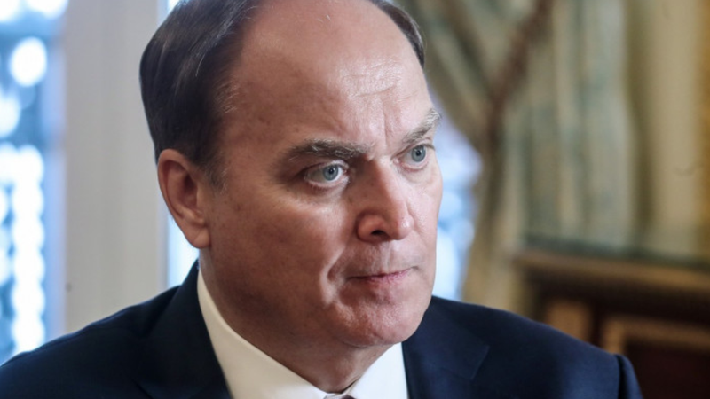 Rusia își recheamă ambasadorul din SUA. Decretul semnat de Putin