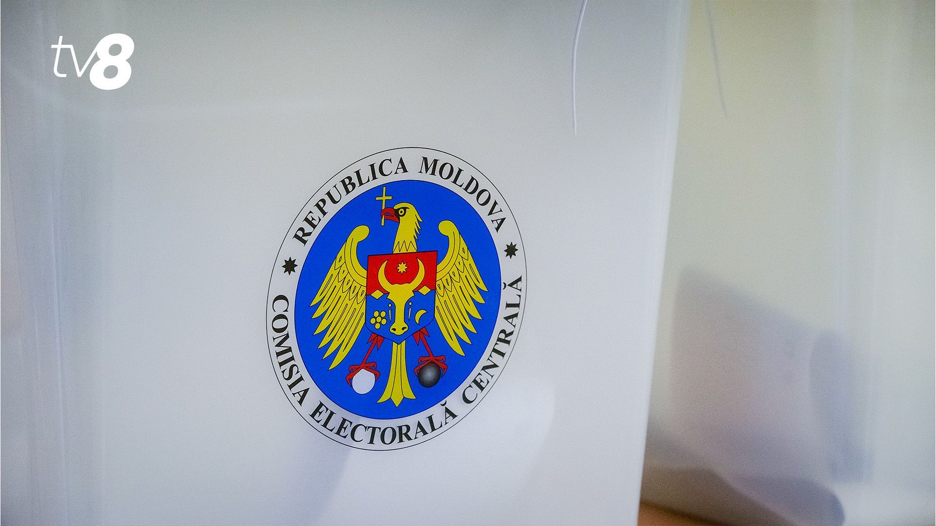 START VOT! Moldova își alege astăzi Președintele: Peste 3 milioane de oameni, așteptați la urne pentru scrutin și referendumul european