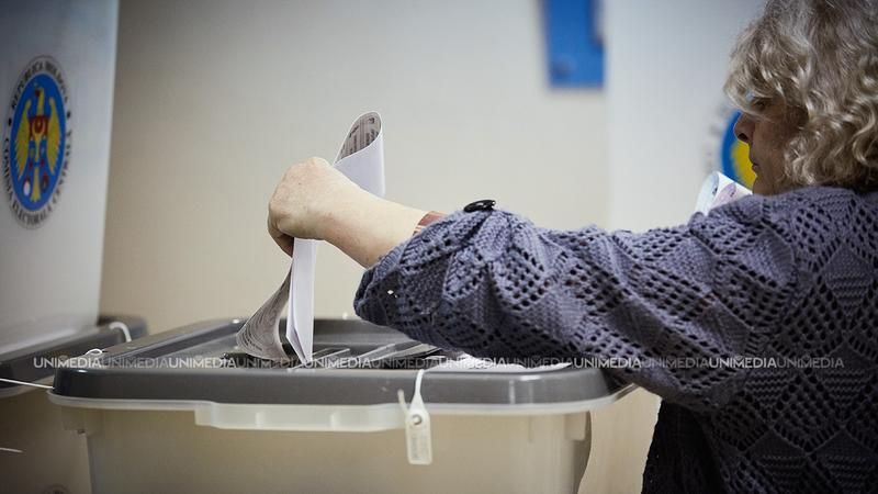 Persoane în stare de ebrietate la secţia de votare, conflicte, acţiuni huliganice: 11 încălcări, înregistrate de Poliție, la această oră, de la începutul scrutinului de astăzi