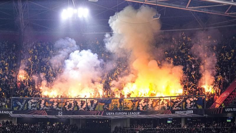 Haos la Amsterdam, după un meci al lui Ajax în Europa League: 62 de arestări, cinci oameni în spital. Fanii israelieni ai lui Maccabi Tel Aviv ar fi fost atacaţi