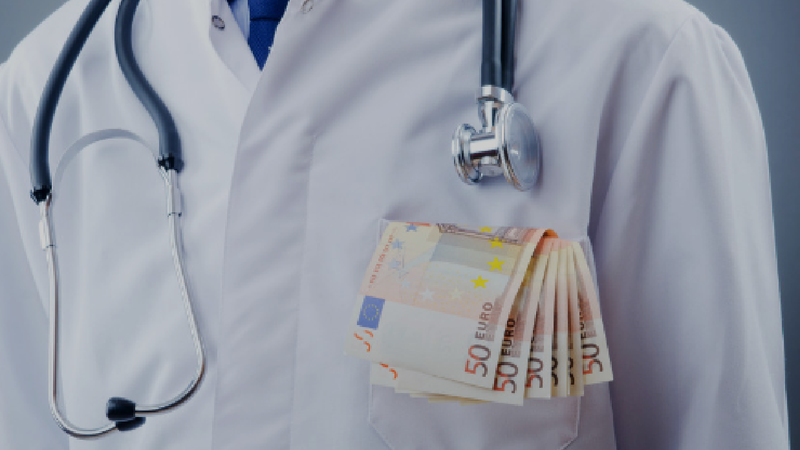 Șef de secție cu propria „casă”, la Spitalul Republican: CNA a descins la domiciliul medicului, suspectat pentru mită