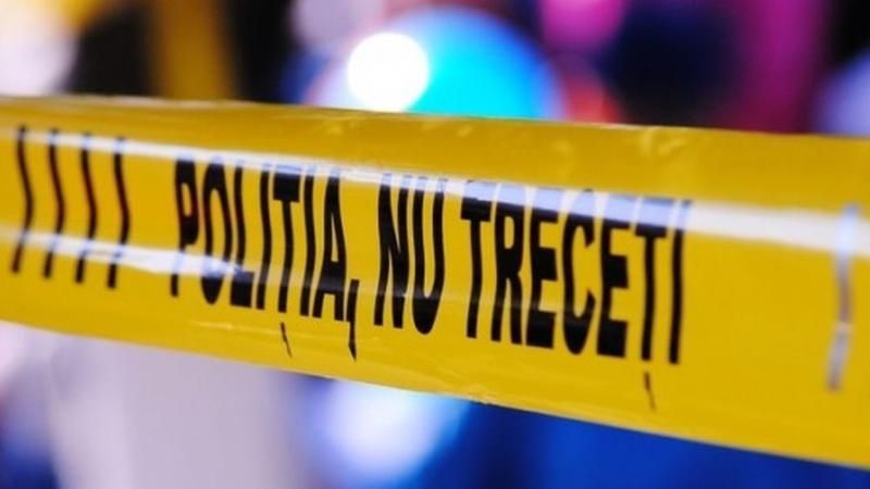 Bărbat găsit fără suflare într-un parc din Chișinău: Un trecător a alertat poliția