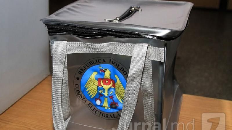 Medicul care a „ajutat” bătrâni dintr-un azil din Comrat să voteze la prezidențiale, trimis pe banca acuzaților: Ce pedeapsă riscă
