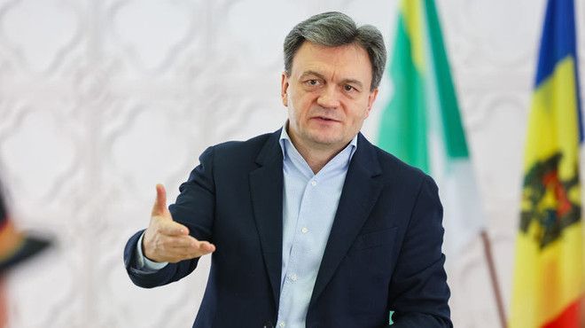Premierul Dorin Recean solicită scuze publice din partea lui Alexandr Slusari. „Acuzațiile false promovate de Slusari sunt îndreptate pentru a slăbi încrederea oamenilor în guvernare”