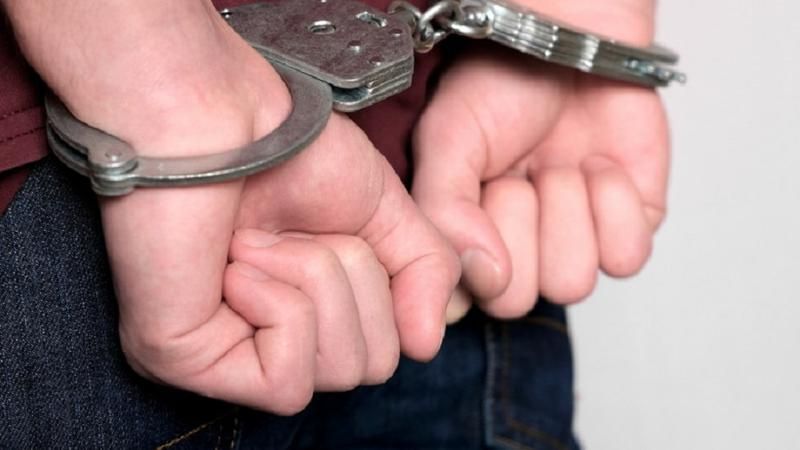 Fost polițist de la Drochia, condamnat pentru fals în acte publice. Va achita și amendă - Realitatea.md Fost polițist de la Drochia, condamnat pentru fals în acte publice. Va achita și amendă